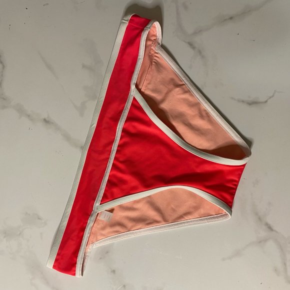 VICTORIA's SECRET Two Piece Bikini Top Bottom Colorblock Swimsuit Medium 32C - Picture 3 of 10